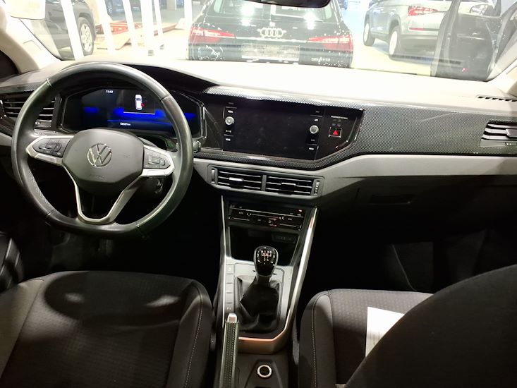 Volkswagen Polo — photo 6