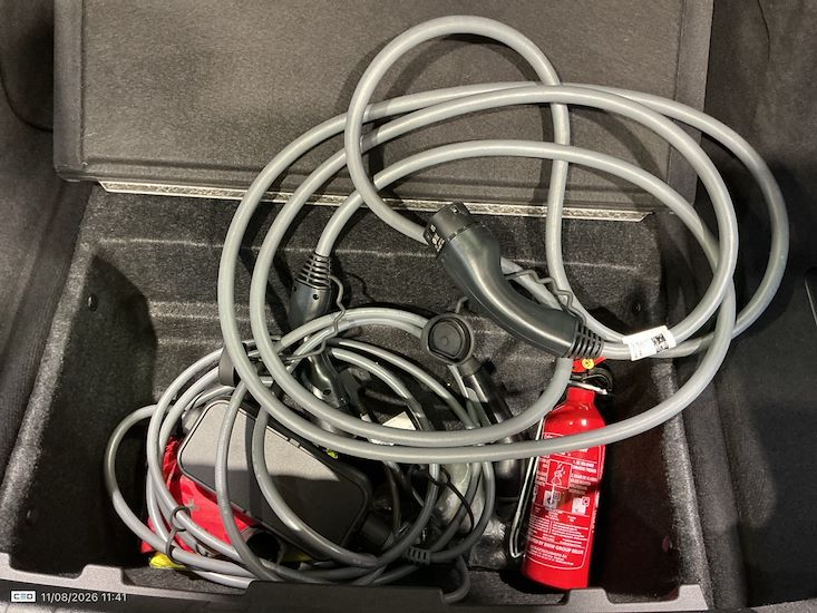 Bmw I4 — photo 14