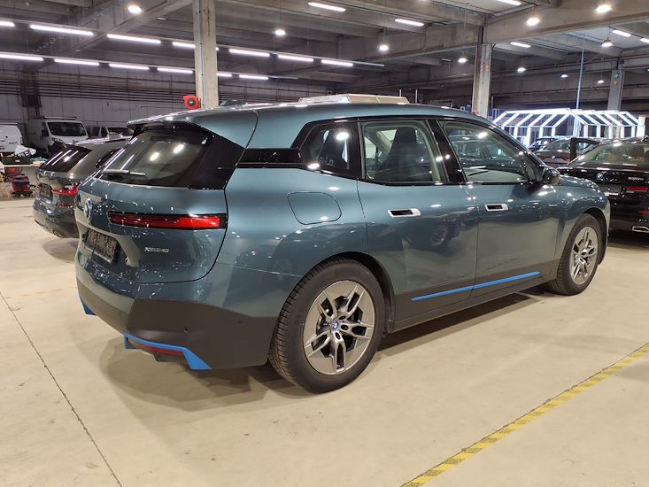 Bmw Ix — photo 4