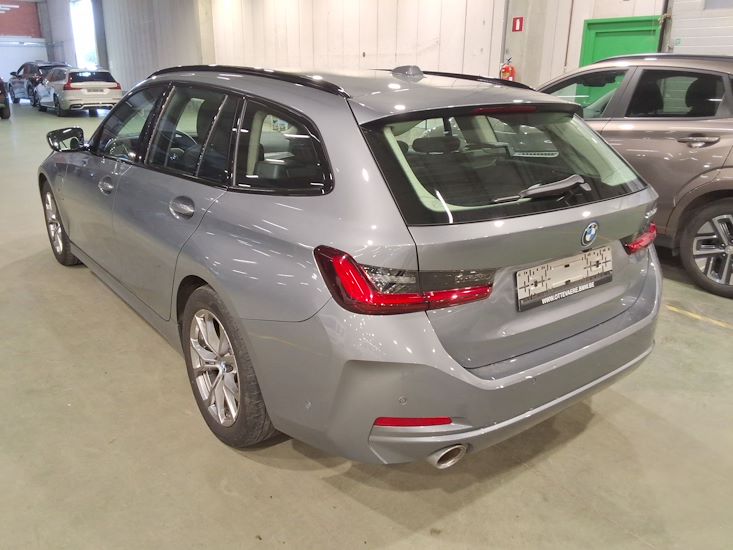 Bmw Serie 3 — photo 2