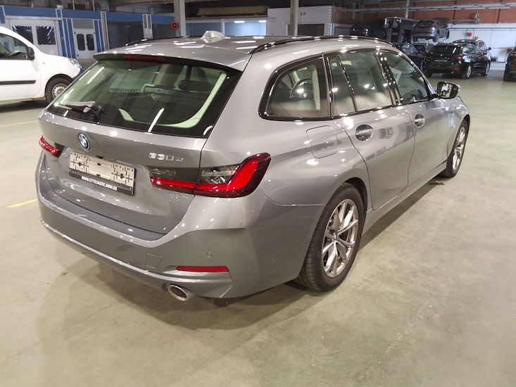Bmw Serie 3 — photo 4