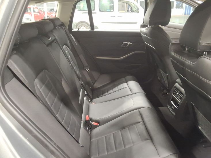 Bmw Serie 3 — photo 5