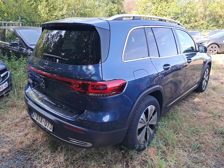 Mercedes-Benz Eqb — photo 4