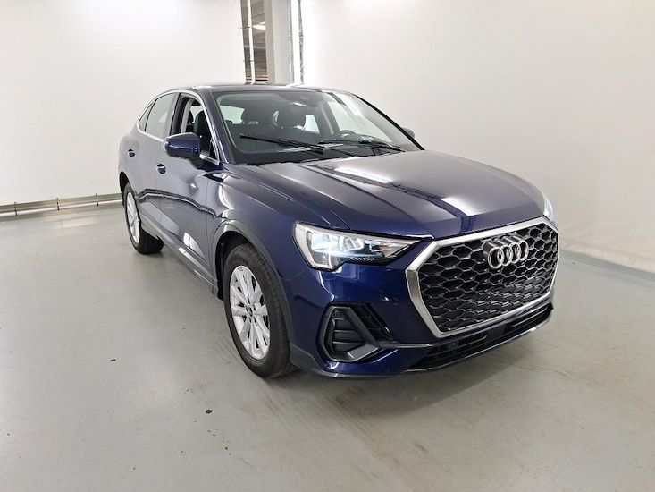 Audi Q3 — photo 2