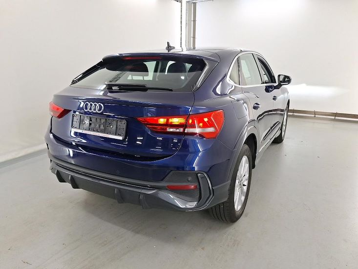 Audi Q3 — photo 4