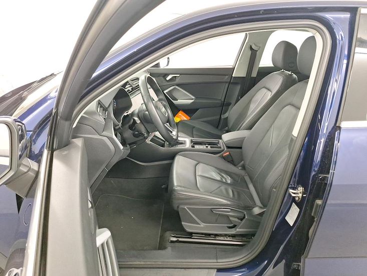 Audi Q3 — photo 5