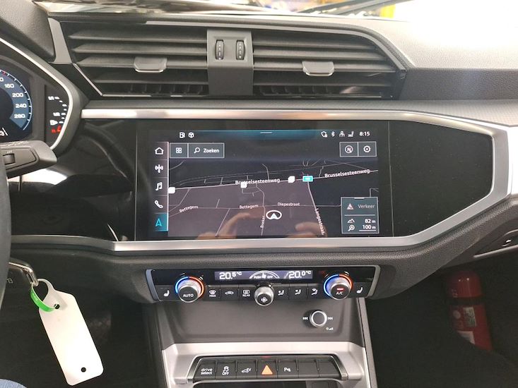 Audi Q3 — photo 9