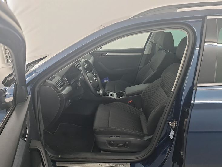 Skoda Superb — photo 5