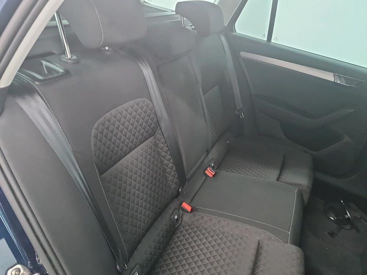 Skoda Superb — photo 6