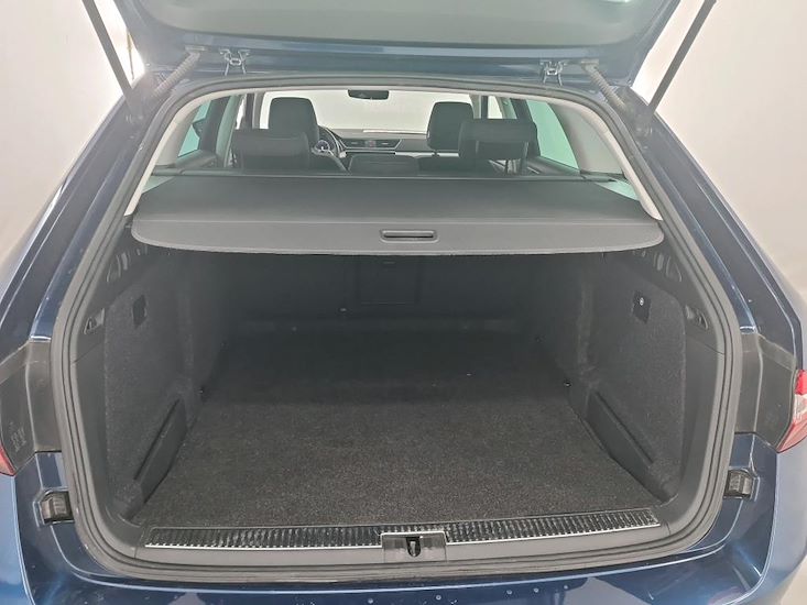 Skoda Superb — photo 7