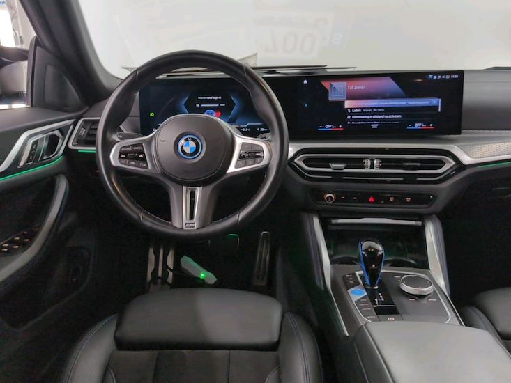 Bmw I4 — photo 8