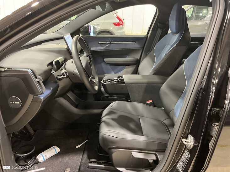 Volvo Ex30 — photo 10
